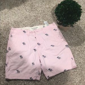 Abercrombie & Fitch men shorts